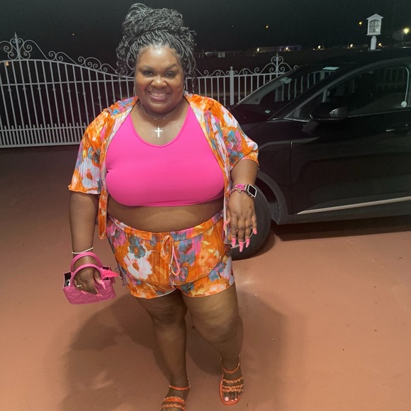 Fashion Nova Curve Cora Plisse Short Set Orange/Combo - Picture 5 of 6